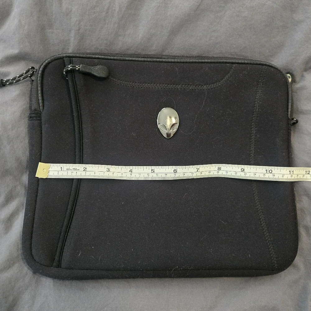 Black Neoprene 13 Inch Tablet Or Laptop Sleeve